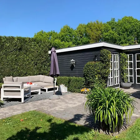 Place To Be Bed & Breakfast 3*