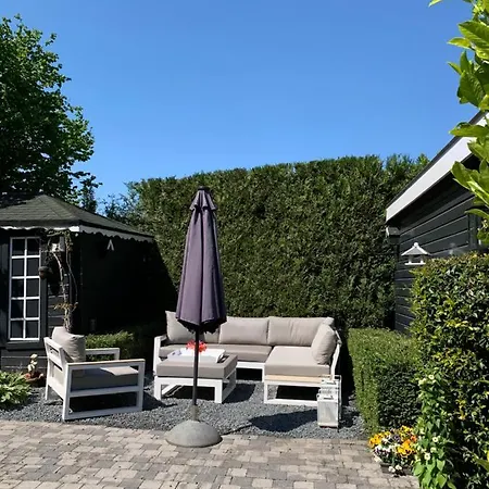 Bed & Breakfast Place To Be Naarden