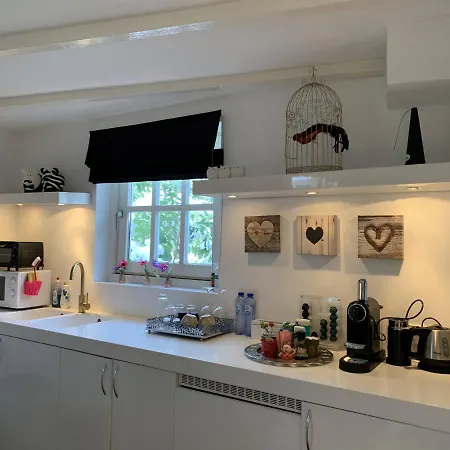 Place To Be Bed & Breakfast Naarden