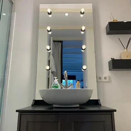 Bed & Breakfast Place To Be Naarden