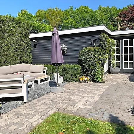 Place To Be Bed & Breakfast Naarden