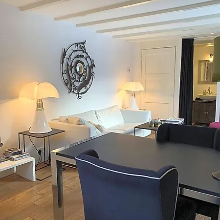 Place To Be Bed & Breakfast 3*