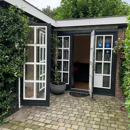 Place To Be * Naarden